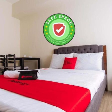 Reddoorz Premium @ Vista Heights Legarda Hotel Manila Kültér fotó